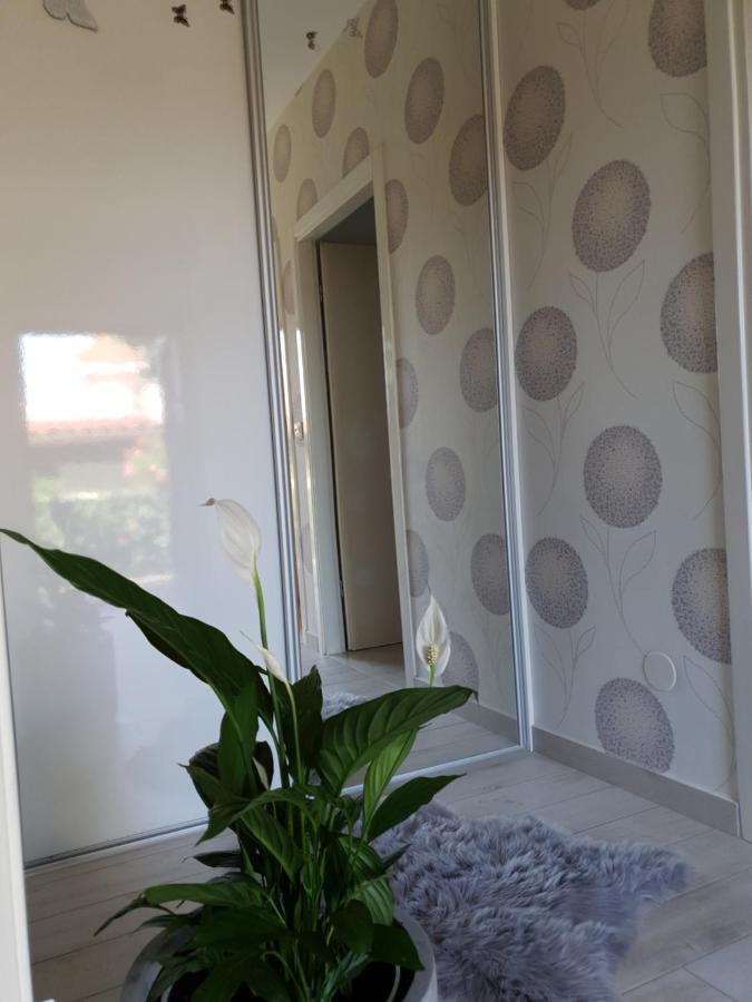 Gulin Apartments Vodice Exterior photo