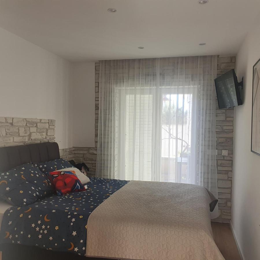 Gulin Apartments Vodice Exterior photo
